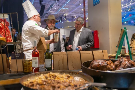  Se inauguró la «Expo Turismo Comodoro», que muestra lo mejor de la ciudad y la región