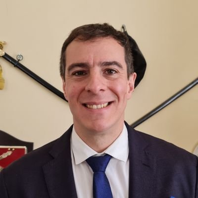  Manuel Burgueño Ibarguren, el abogado que busca abrir las puertas cerradas de La Libertad Avanza en Chubut
