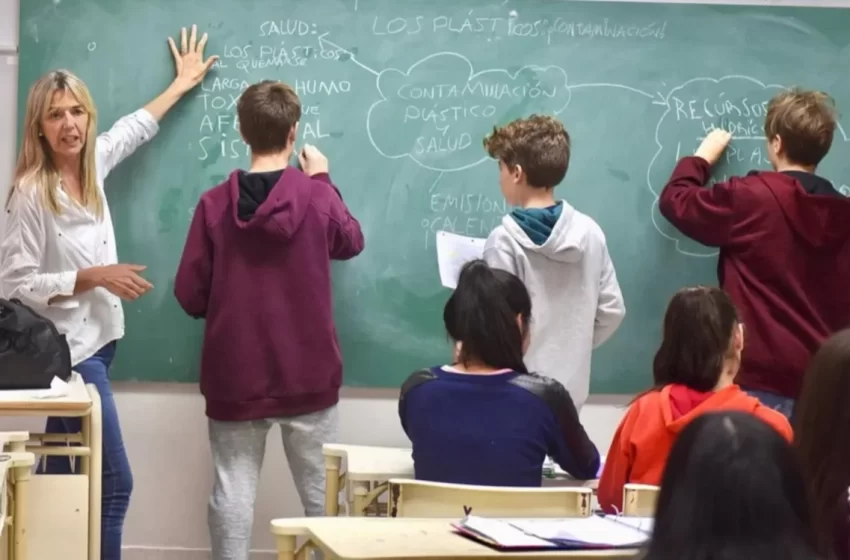  Educación: el Gobierno dispuso incrementos y una suma fija para auxiliares