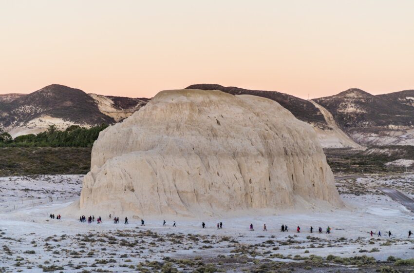  Trekking de la Luna: una experiencia única bajo las estrellas y con un fin solidario