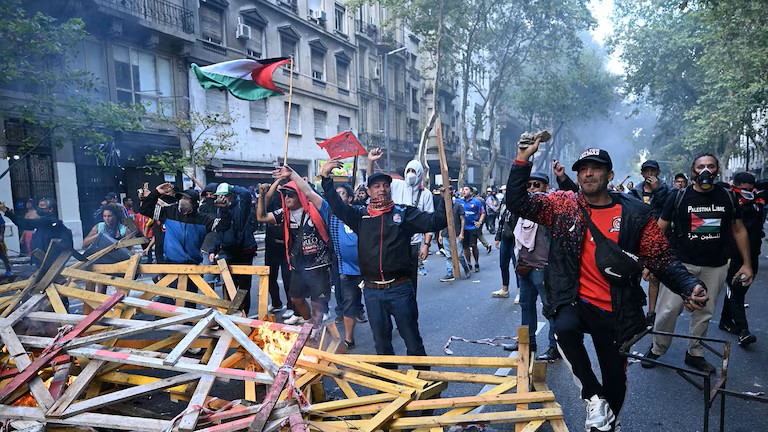  Más de la mitad de los detenidos por los incidentes en el Congreso tiene graves antecedentes penales