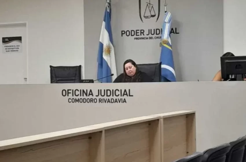  Los atraparon robando, tenían 51 causas y la jueza los dejó libres